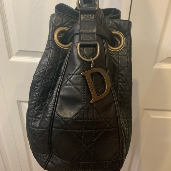 DIOR BLACK LAMBSKIN CANNAGE DRAWSTRING BAG - Picture 3 of 16
